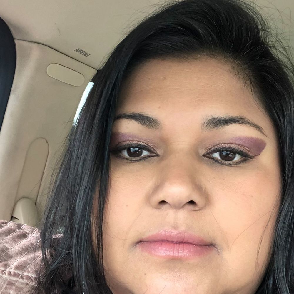 Meet your Posher, Lorena